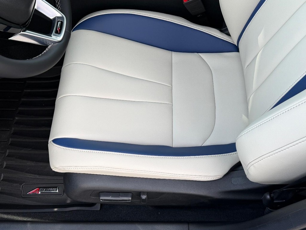 Acura Integra Vehicle Full-screen Gallery Image 11