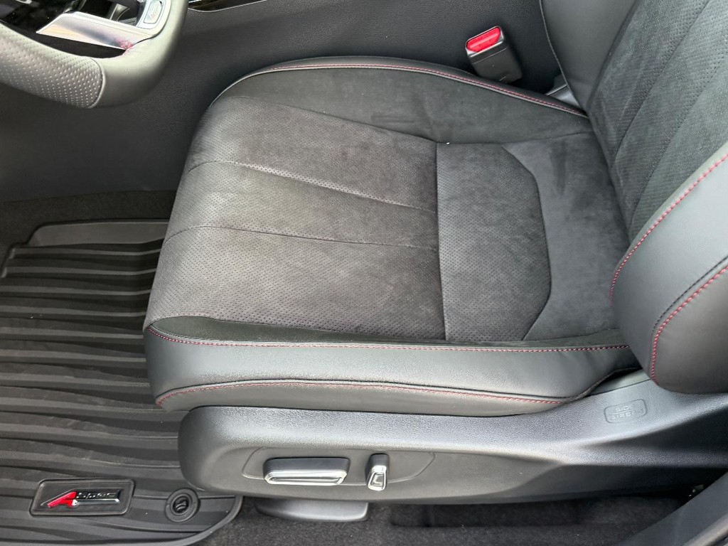 Acura ADX Vehicle Full-screen Gallery Image 11