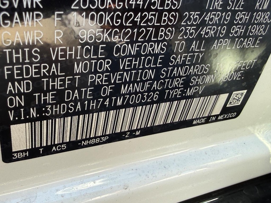 Acura ADX Vehicle Full-screen Gallery Image 19