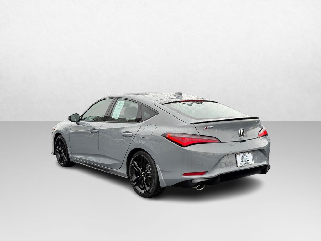 Acura Integra Vehicle Full-screen Gallery Image 03