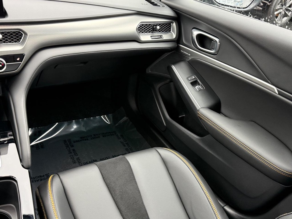 Acura Integra Vehicle Full-screen Gallery Image 15