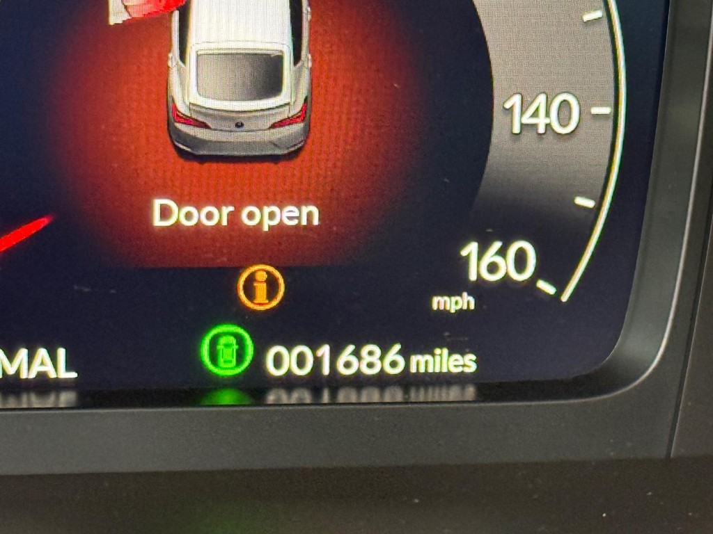 Acura Integra Vehicle Full-screen Gallery Image 22