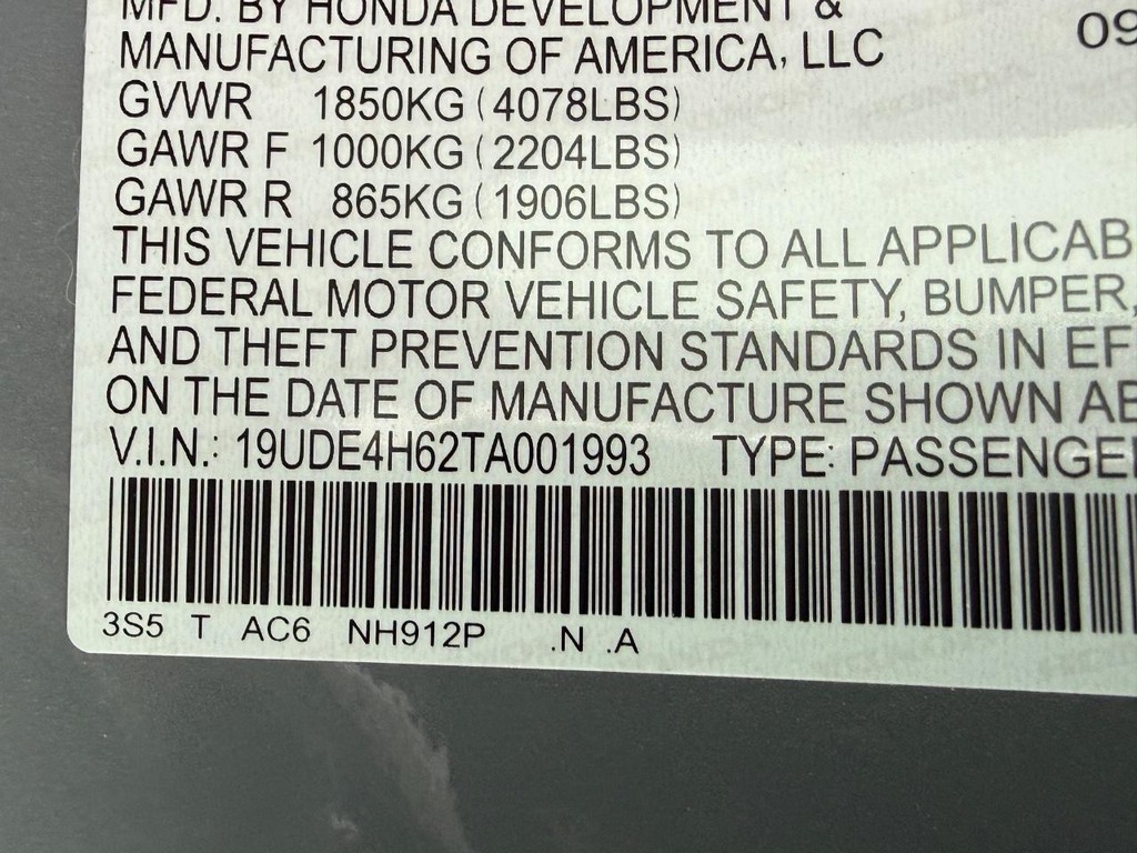 Acura Integra Vehicle Full-screen Gallery Image 26