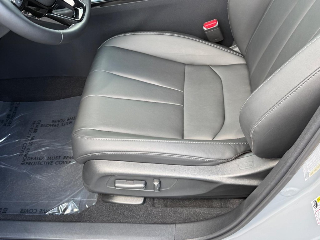 Acura ADX Vehicle Full-screen Gallery Image 16