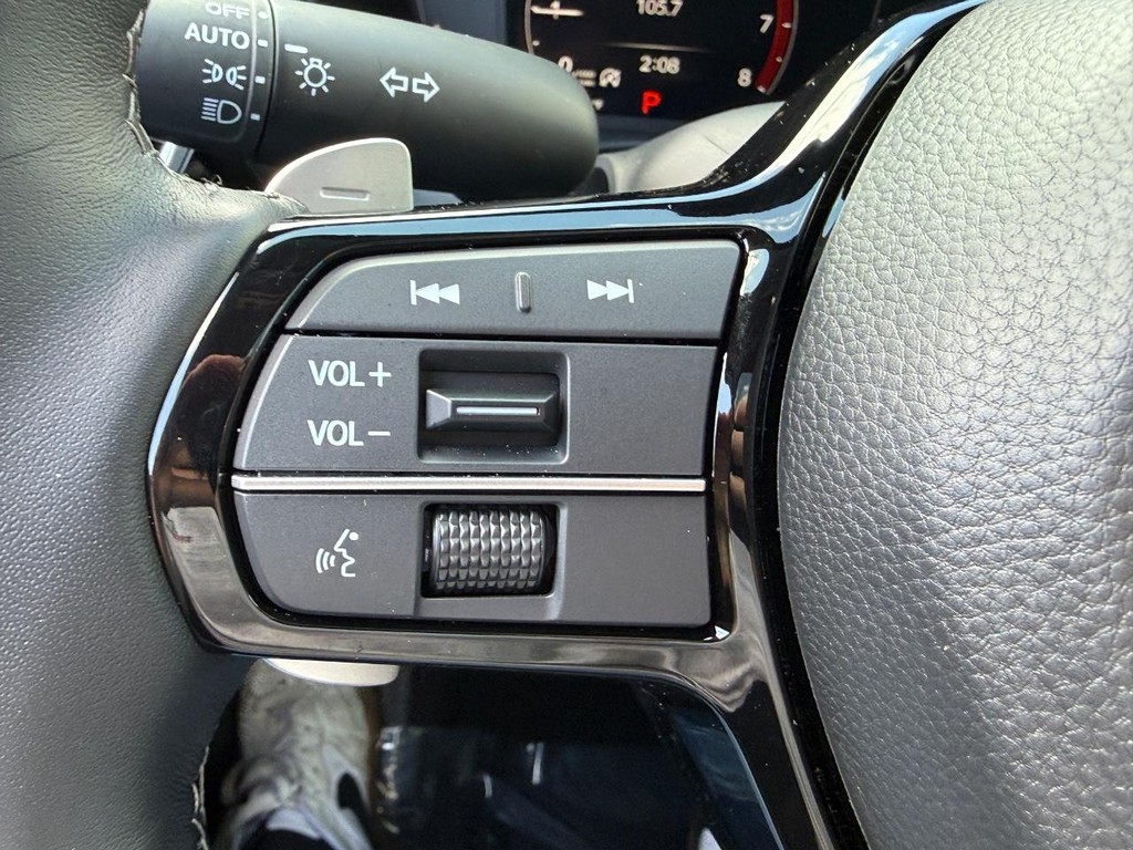 Acura ADX Vehicle Full-screen Gallery Image 17