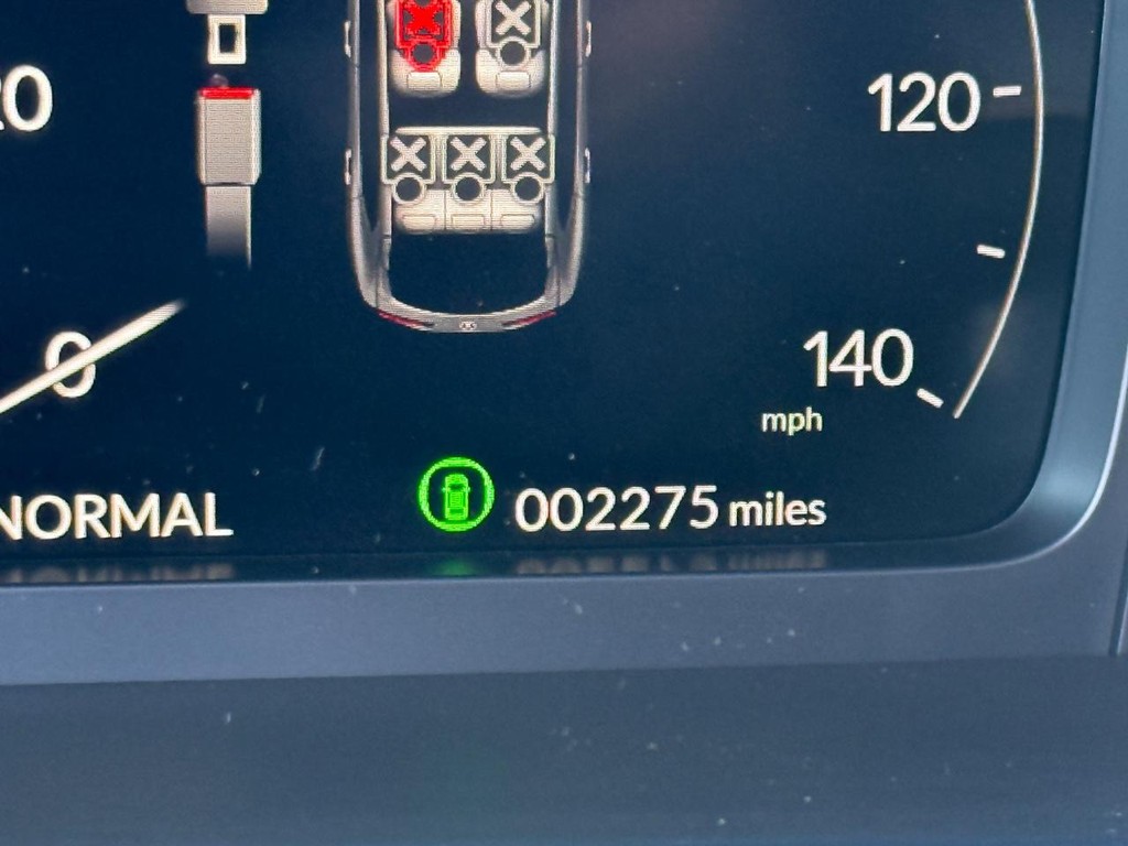 Acura ADX Vehicle Full-screen Gallery Image 20