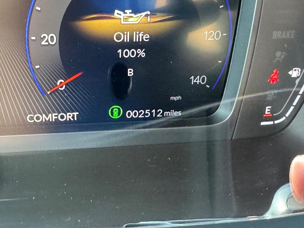 Acura ADX Vehicle Full-screen Gallery Image 19