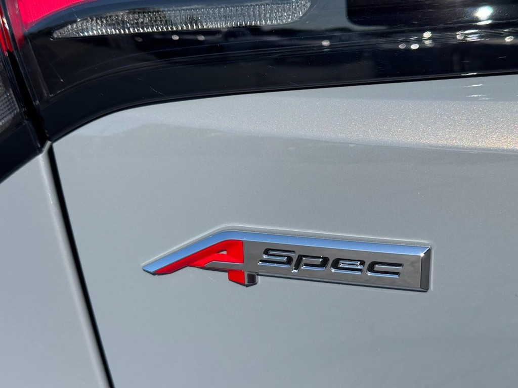 Acura ADX Vehicle Full-screen Gallery Image 07