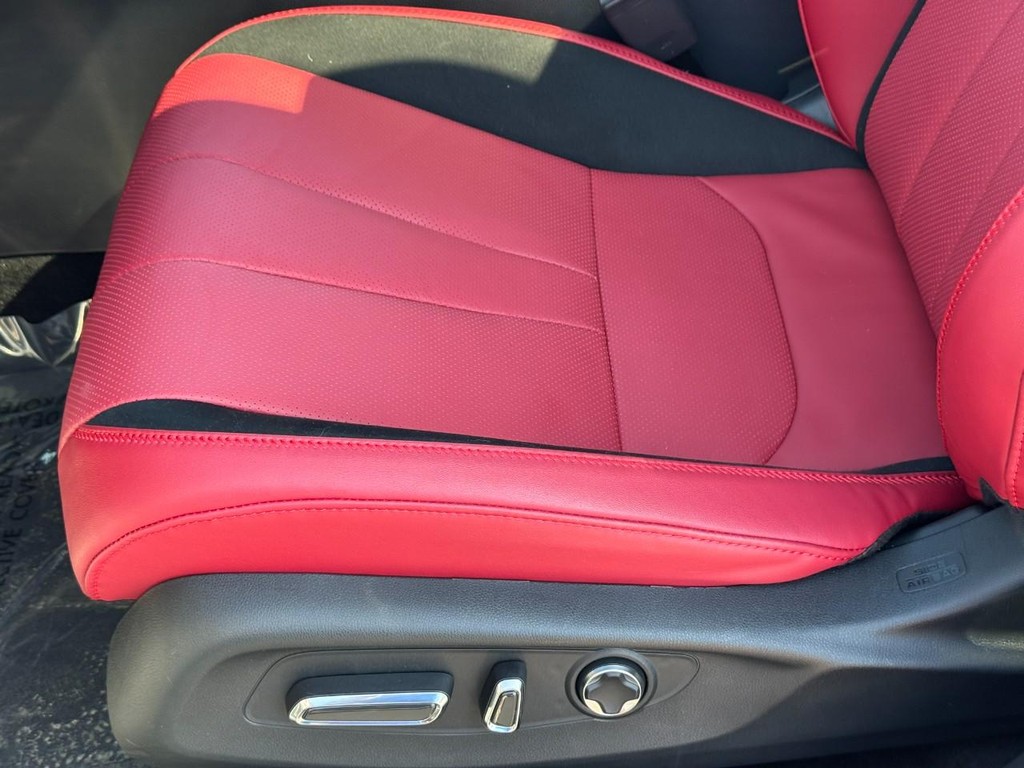Acura ADX Vehicle Full-screen Gallery Image 18
