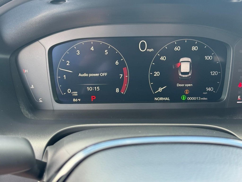 Acura ADX Vehicle Full-screen Gallery Image 12