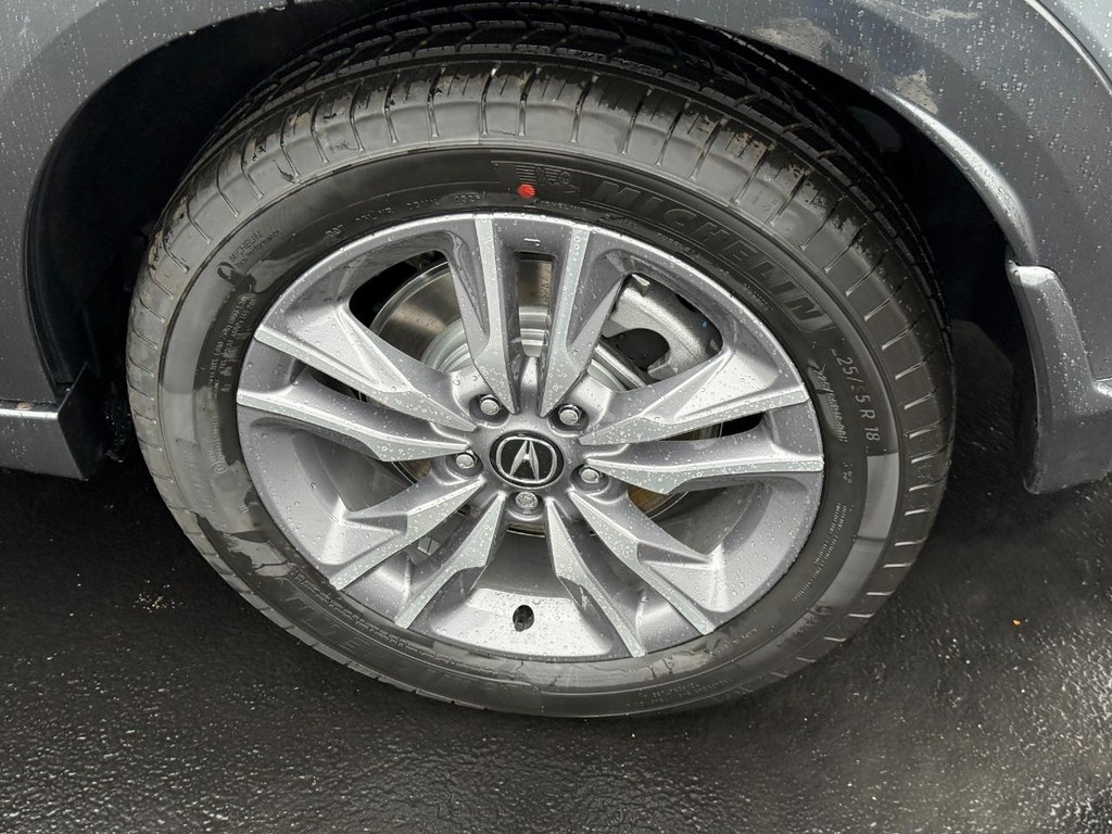 Acura ADX Vehicle Full-screen Gallery Image 04