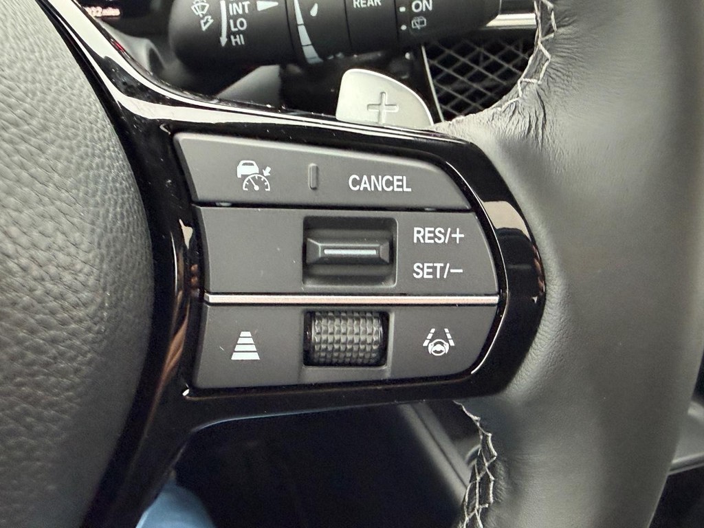 Acura ADX Vehicle Full-screen Gallery Image 12