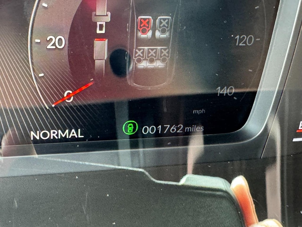 Acura ADX Vehicle Full-screen Gallery Image 15