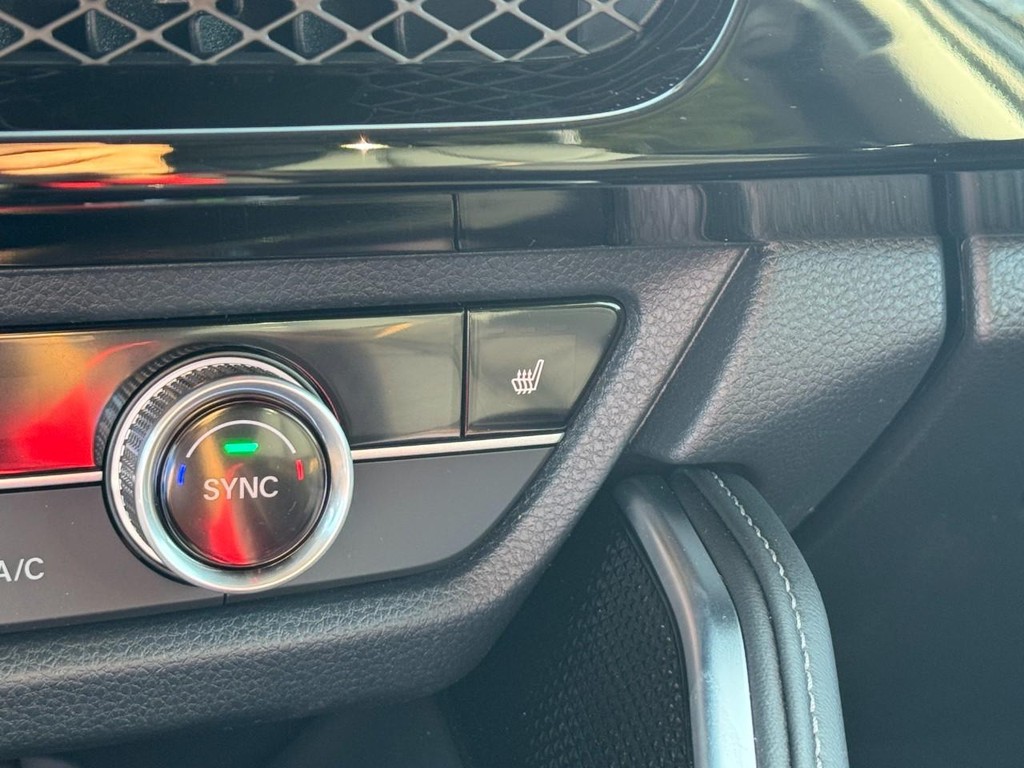 Acura ADX Vehicle Full-screen Gallery Image 23