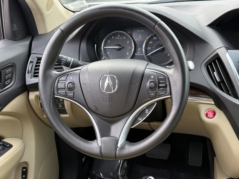 Acura MDX Vehicle Full-screen Gallery Image 12