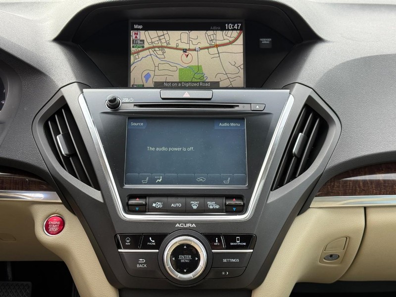 Acura MDX Vehicle Full-screen Gallery Image 13