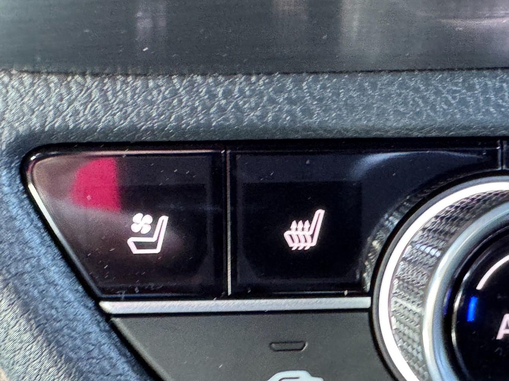 Acura ADX Vehicle Full-screen Gallery Image 16
