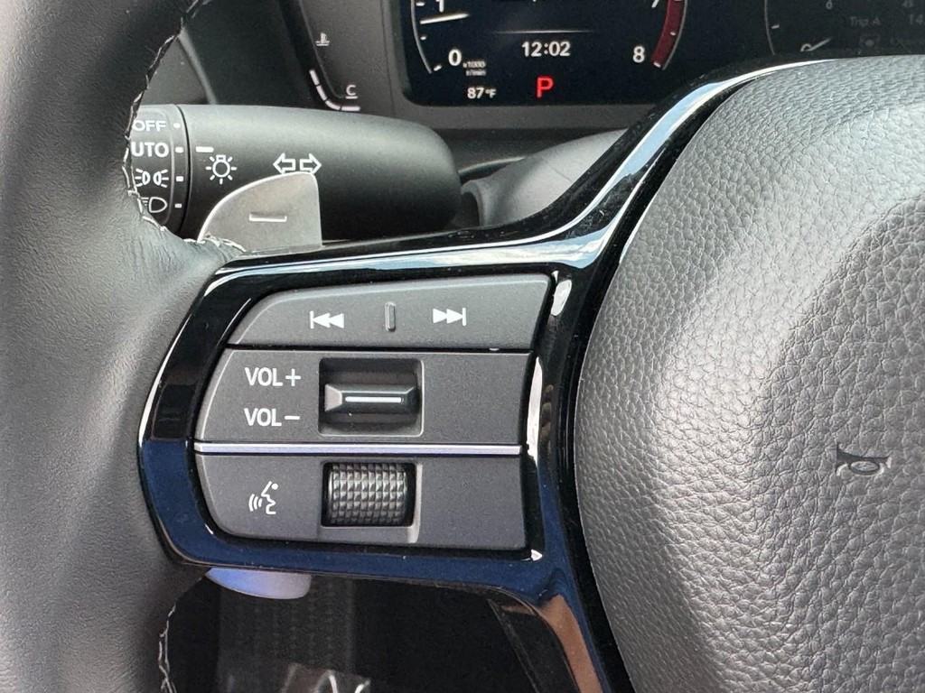 Acura ADX Vehicle Full-screen Gallery Image 17