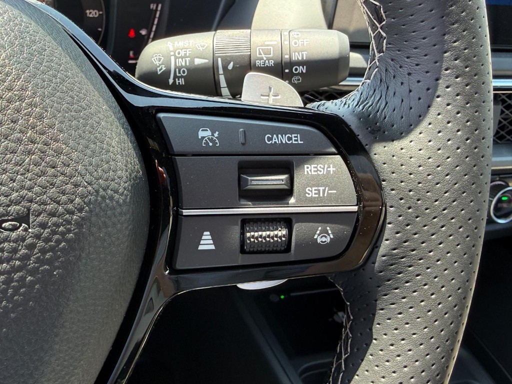 Acura ADX Vehicle Full-screen Gallery Image 13