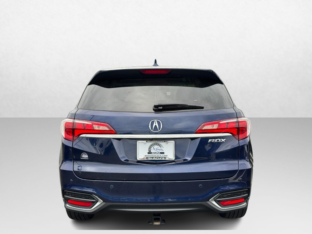 Acura RDX Vehicle Full-screen Gallery Image 05