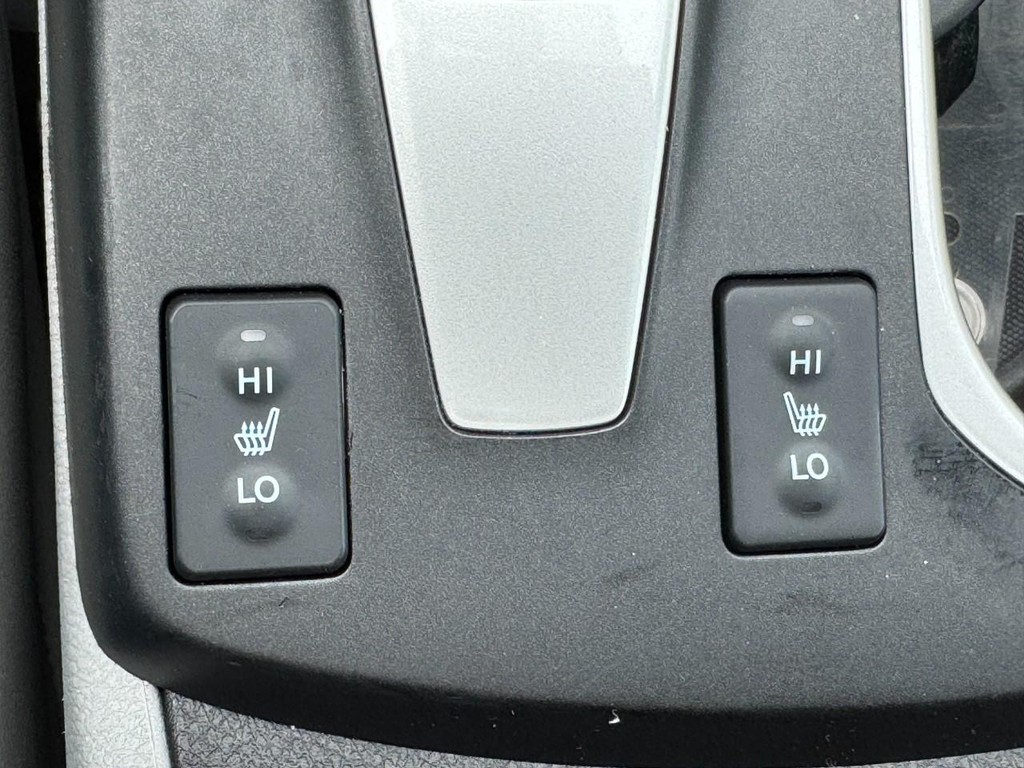 Acura RDX Vehicle Full-screen Gallery Image 20