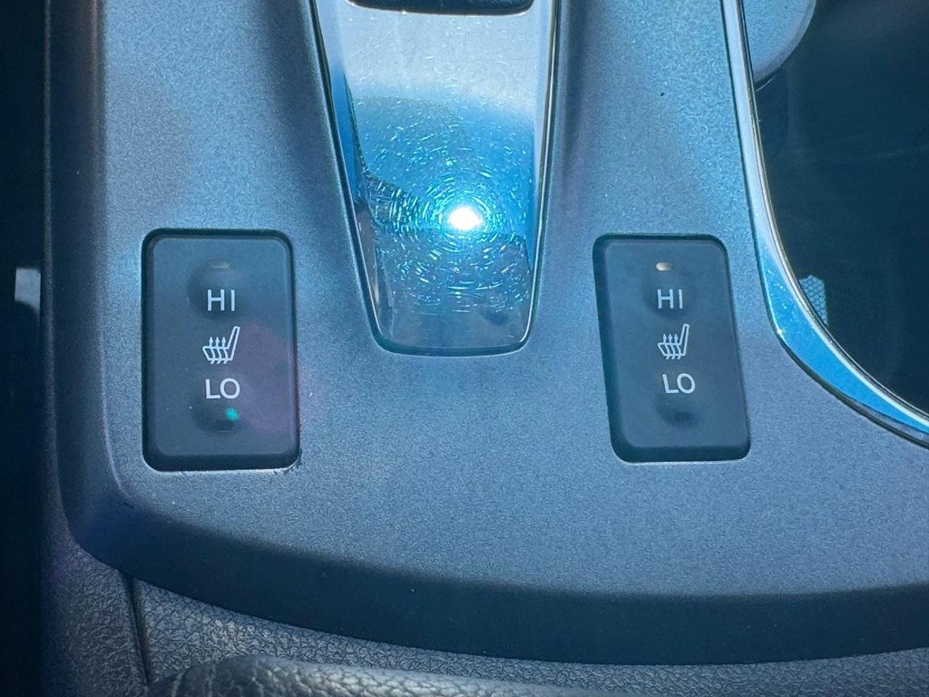 Acura RDX Vehicle Full-screen Gallery Image 22