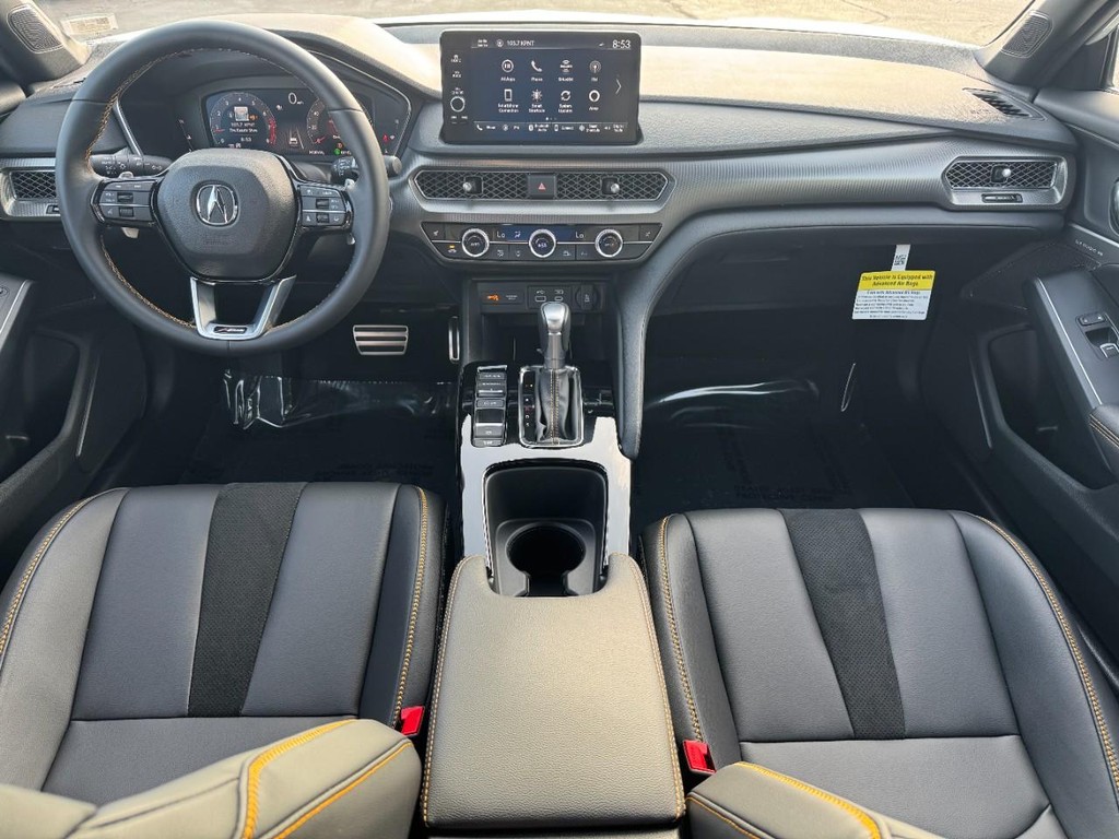 Acura Integra Vehicle Full-screen Gallery Image 13