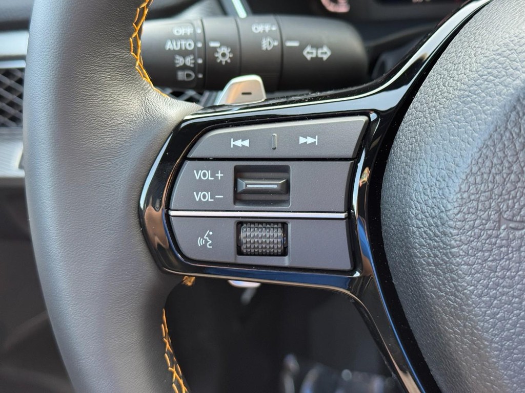 Acura Integra Vehicle Full-screen Gallery Image 21