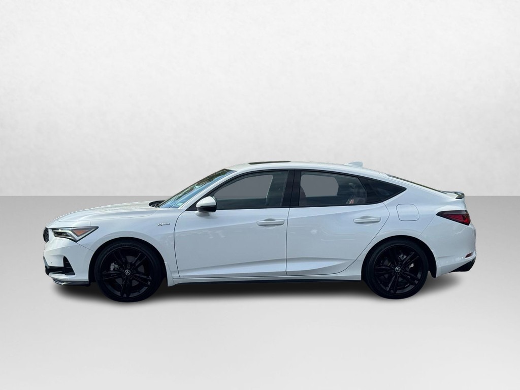 Acura Integra Vehicle Full-screen Gallery Image 02