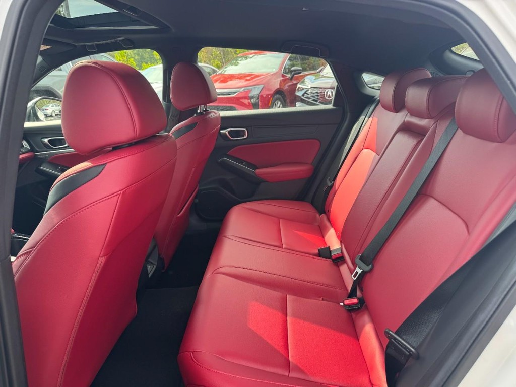 Acura Integra Vehicle Full-screen Gallery Image 11
