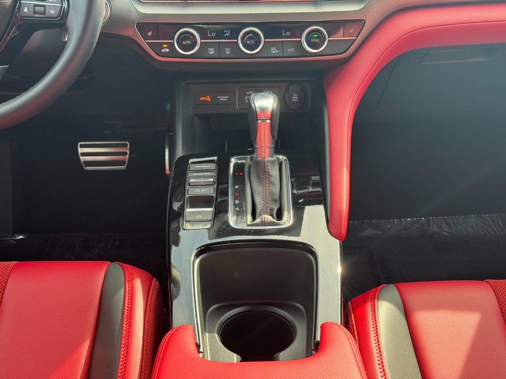 Acura Integra Vehicle Full-screen Gallery Image 16