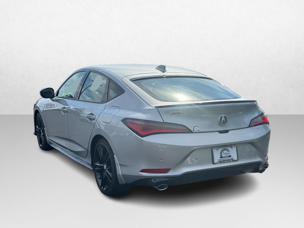 Acura Integra Vehicle Full-screen Gallery Image 03