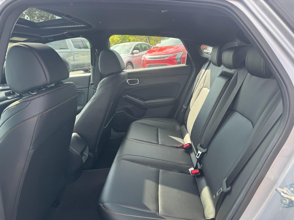 Acura Integra Vehicle Full-screen Gallery Image 11