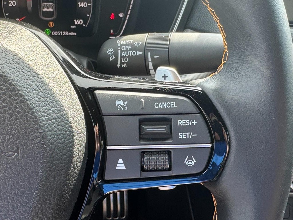 Acura Integra Vehicle Full-screen Gallery Image 22