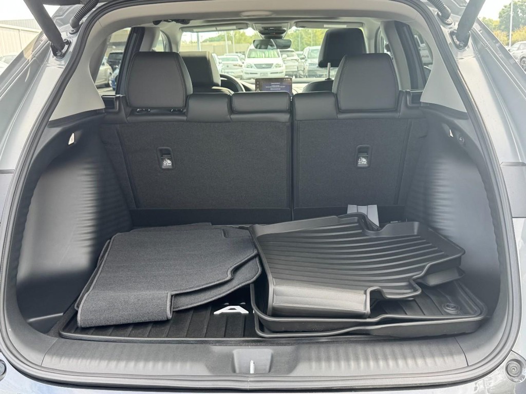 Acura ADX Vehicle Full-screen Gallery Image 05