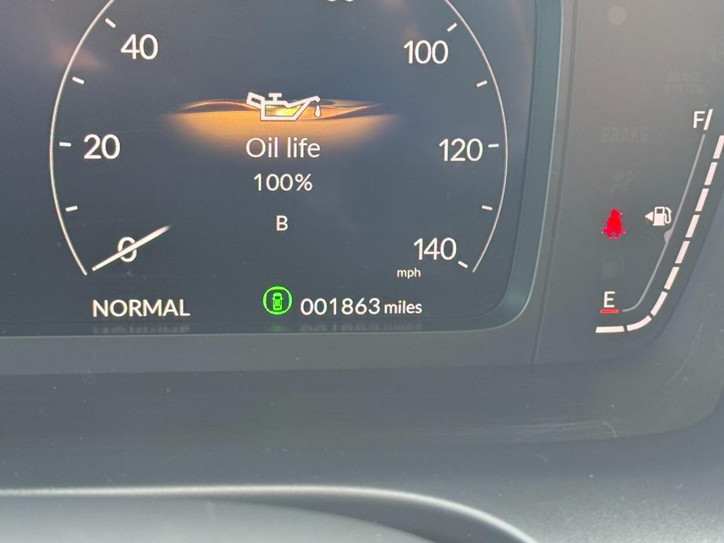 Acura ADX Vehicle Full-screen Gallery Image 21