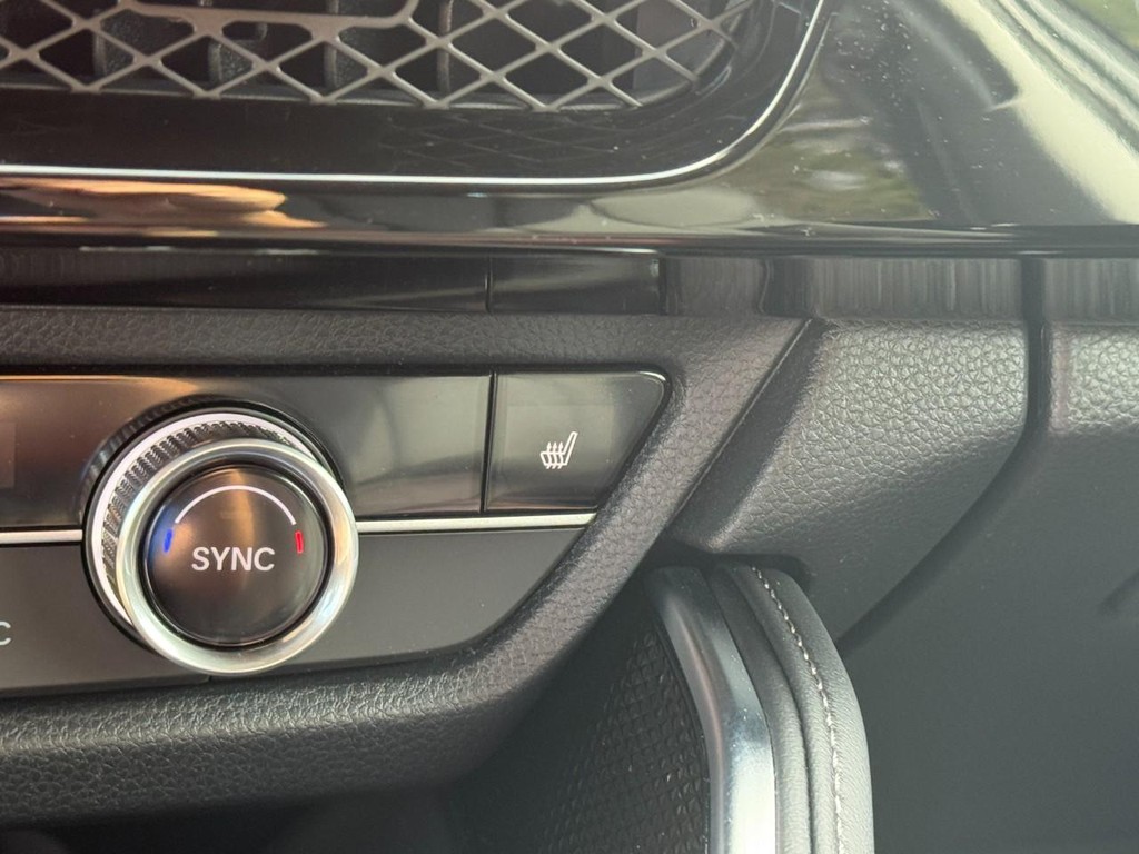 Acura ADX Vehicle Full-screen Gallery Image 23