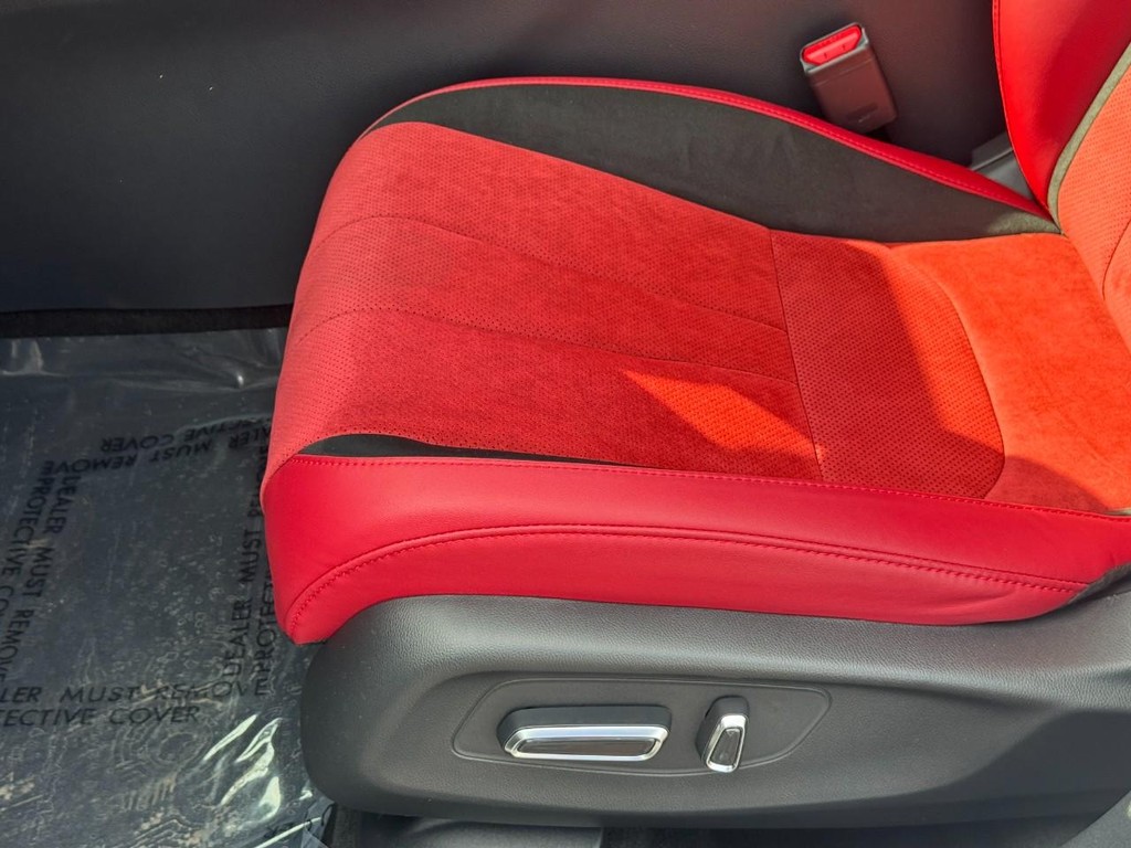 Acura ADX Vehicle Full-screen Gallery Image 18
