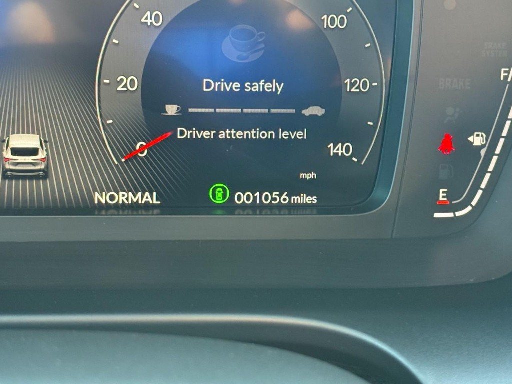 Acura ADX Vehicle Full-screen Gallery Image 23
