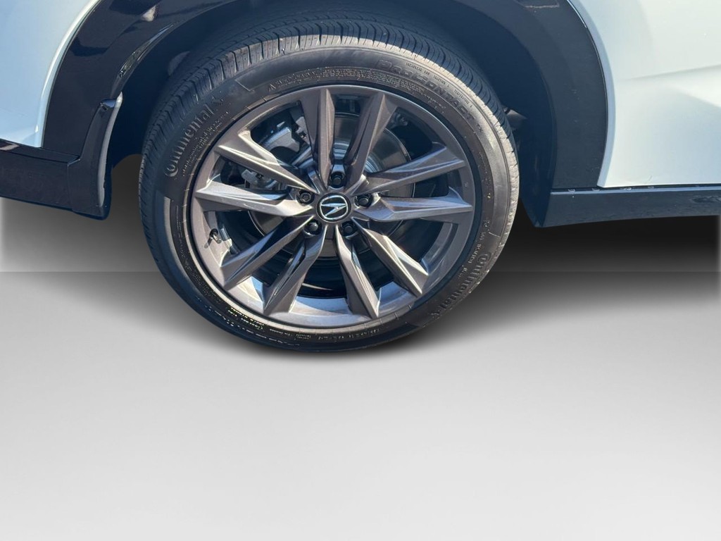 Acura ADX Vehicle Full-screen Gallery Image 08