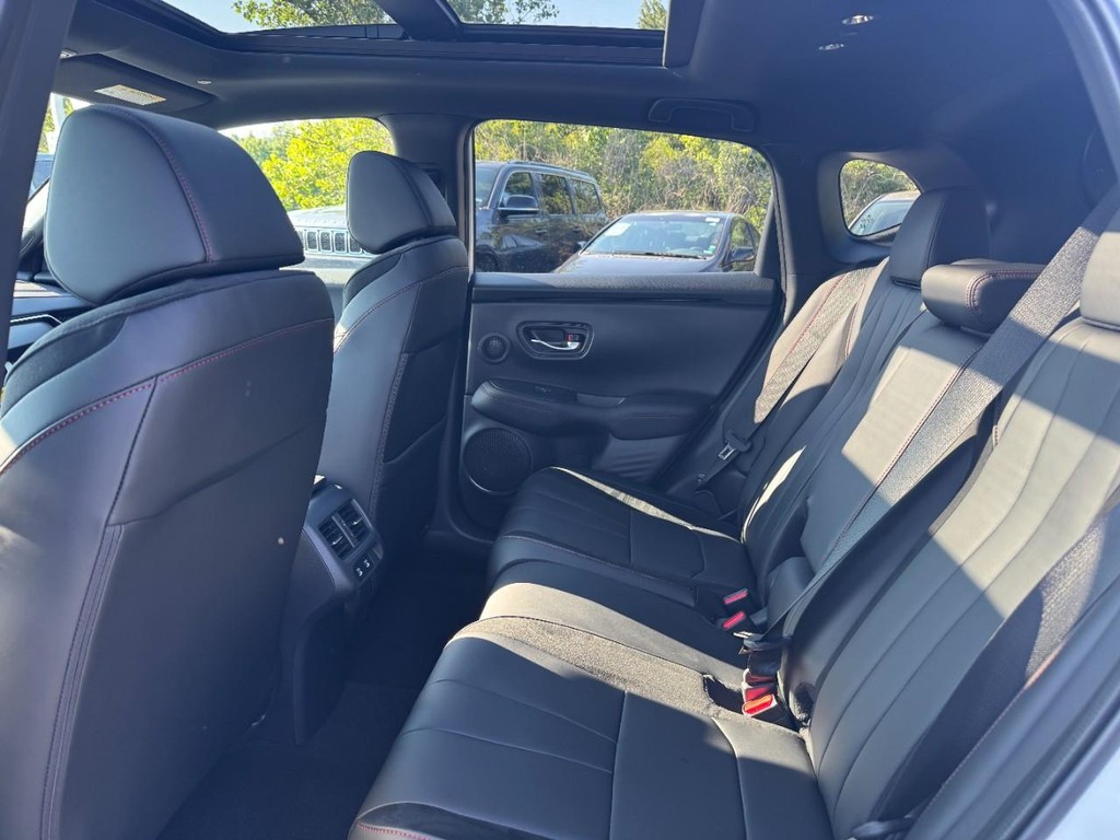 Acura ADX Vehicle Full-screen Gallery Image 11