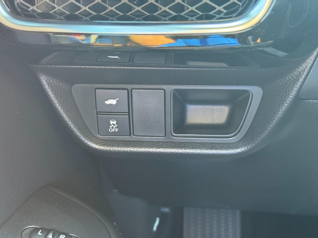 Acura ADX Vehicle Full-screen Gallery Image 19