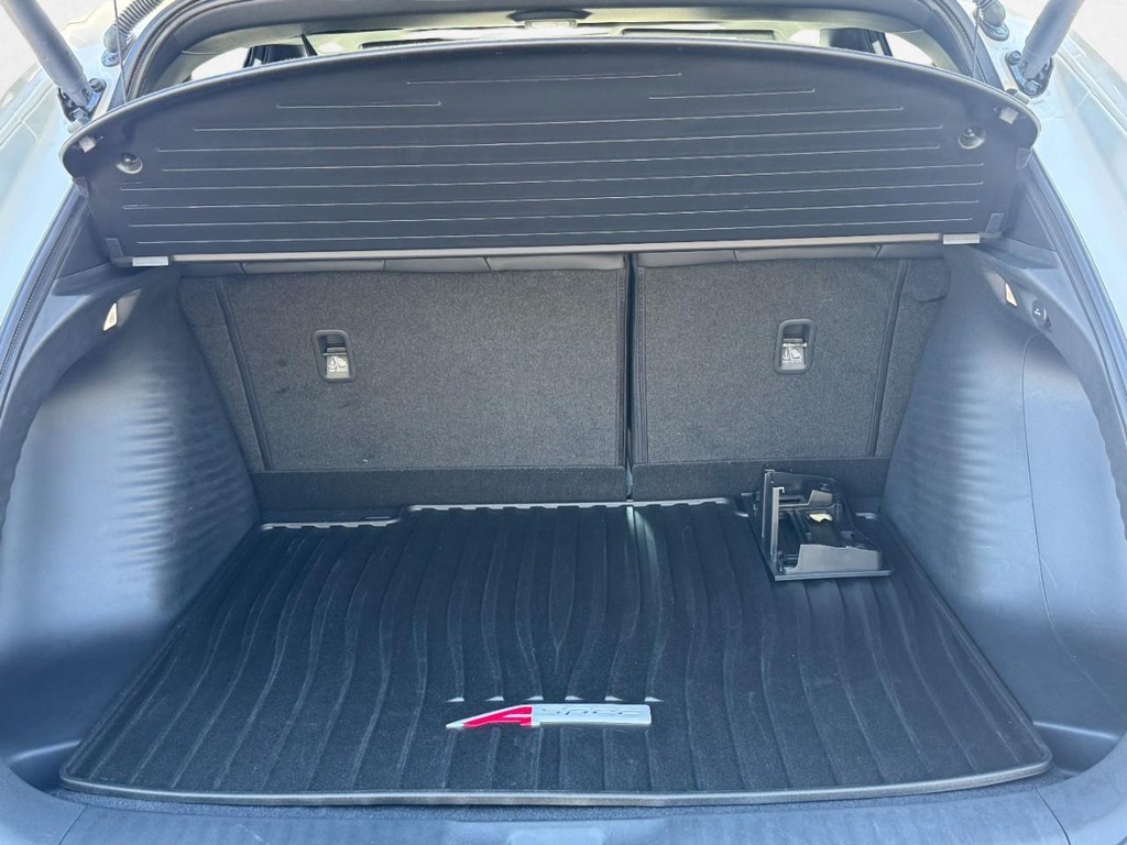 Acura ADX Vehicle Full-screen Gallery Image 06