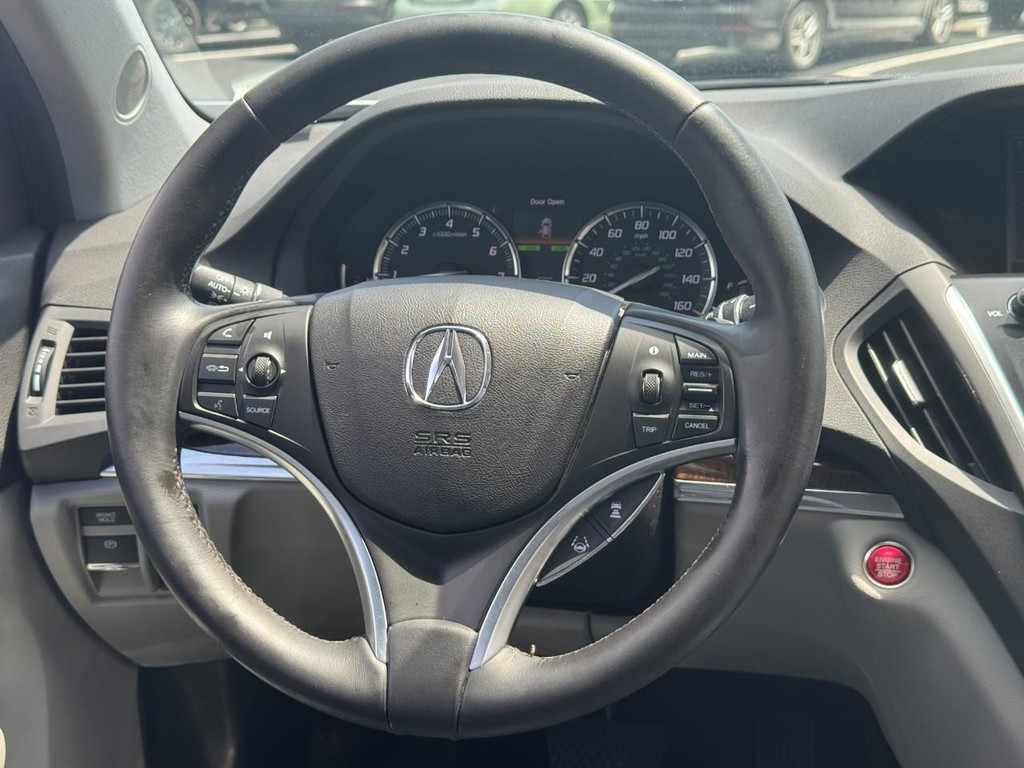 Acura MDX Vehicle Full-screen Gallery Image 14