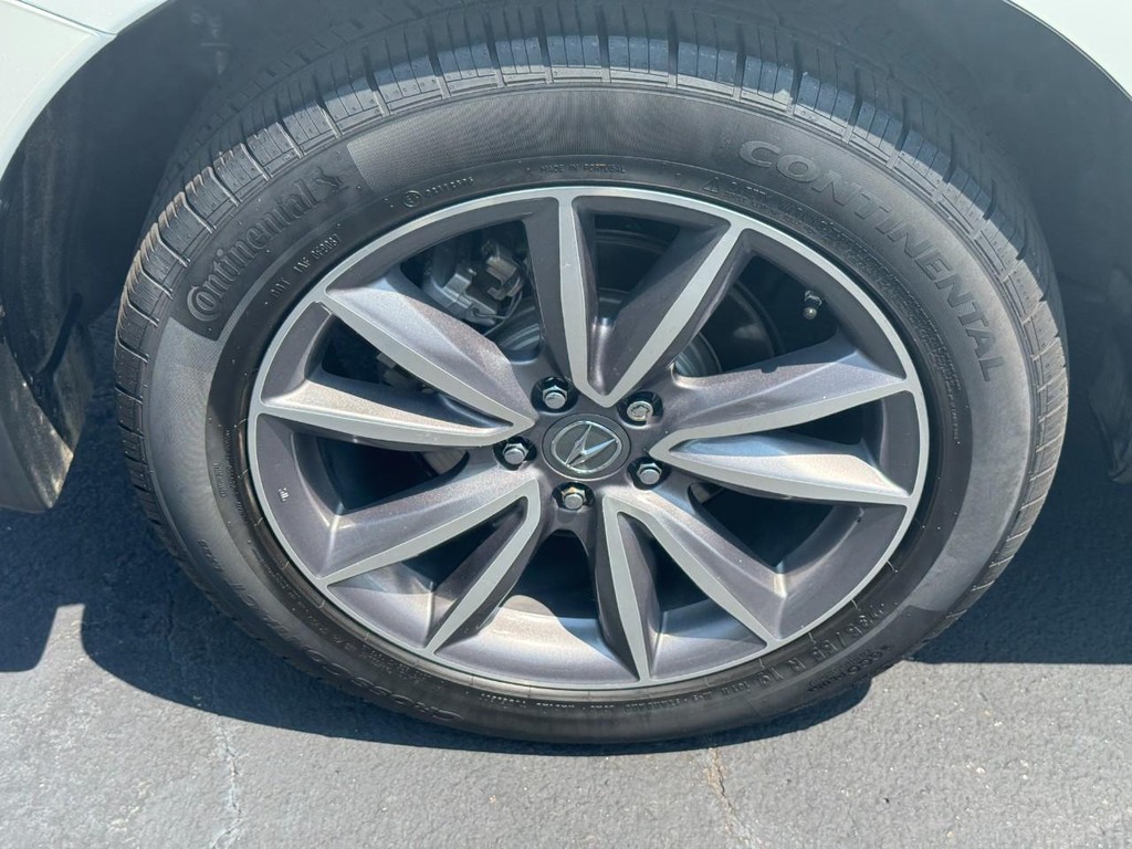 Acura RDX Vehicle Full-screen Gallery Image 07
