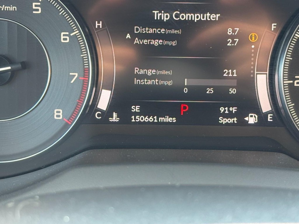 Acura RDX Vehicle Full-screen Gallery Image 23
