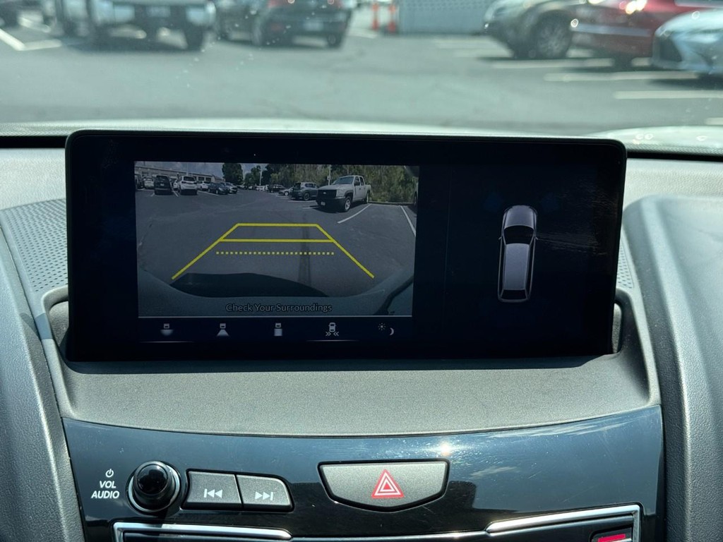 Acura RDX Vehicle Full-screen Gallery Image 24
