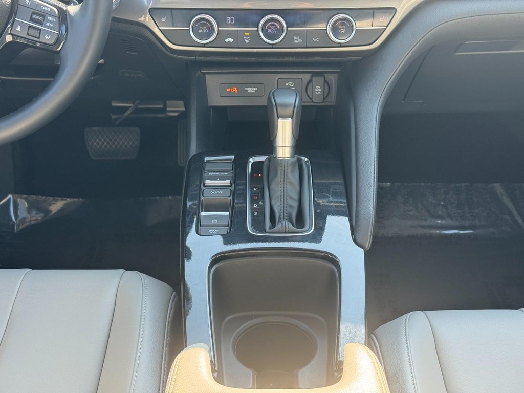 Acura Integra Vehicle Full-screen Gallery Image 14