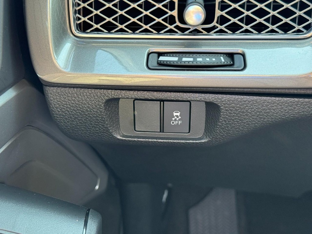 Acura Integra Vehicle Full-screen Gallery Image 17