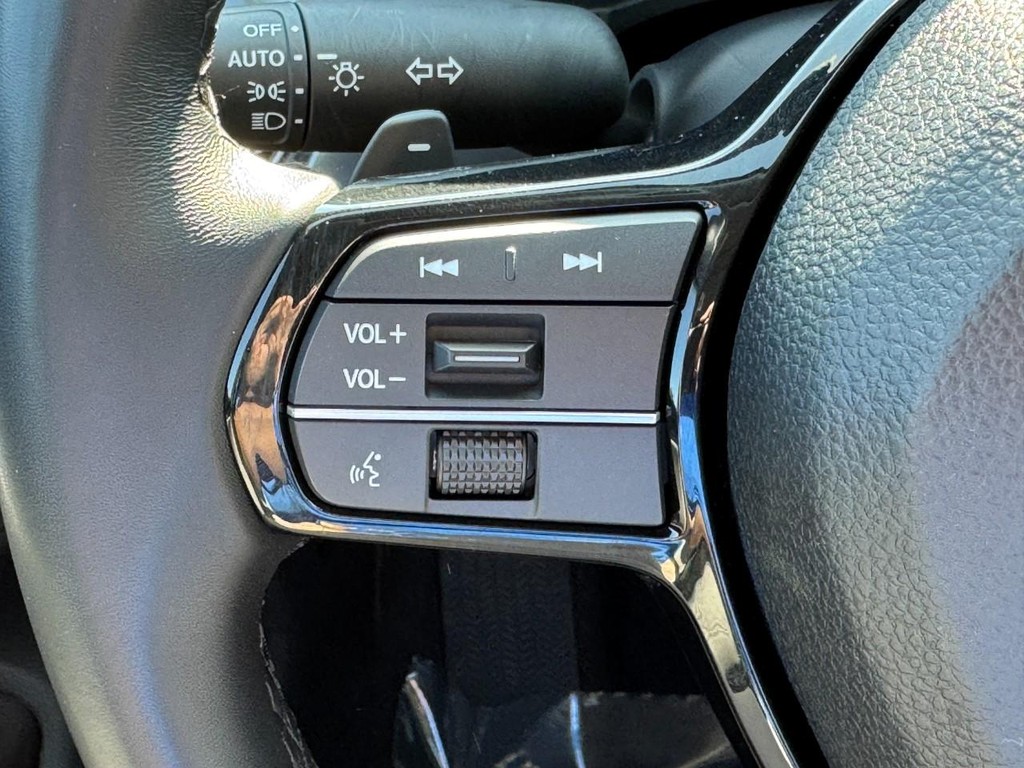Acura Integra Vehicle Full-screen Gallery Image 18